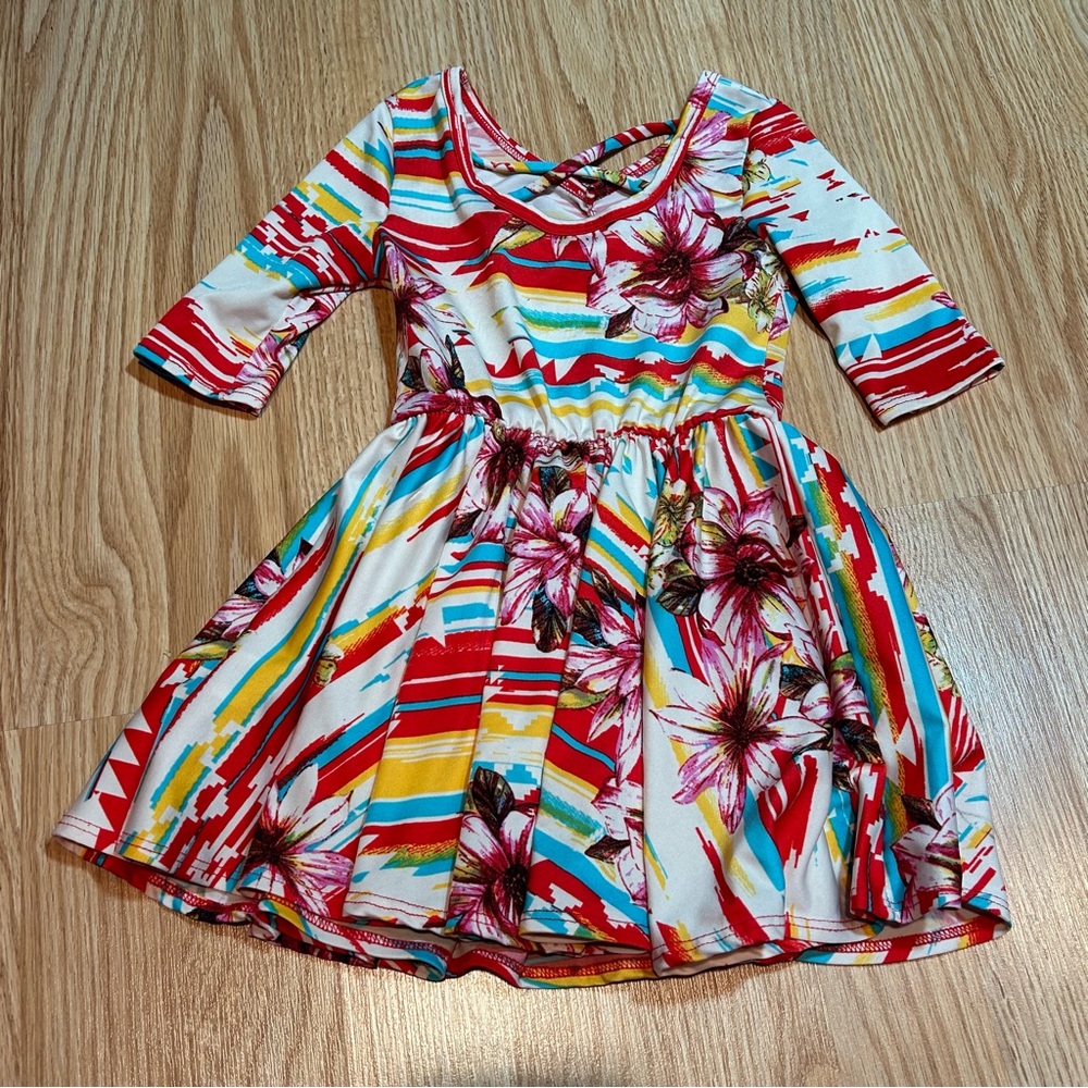 Dot Dot Smile‎ tropical floral dress 2T - Picture 3 of 4